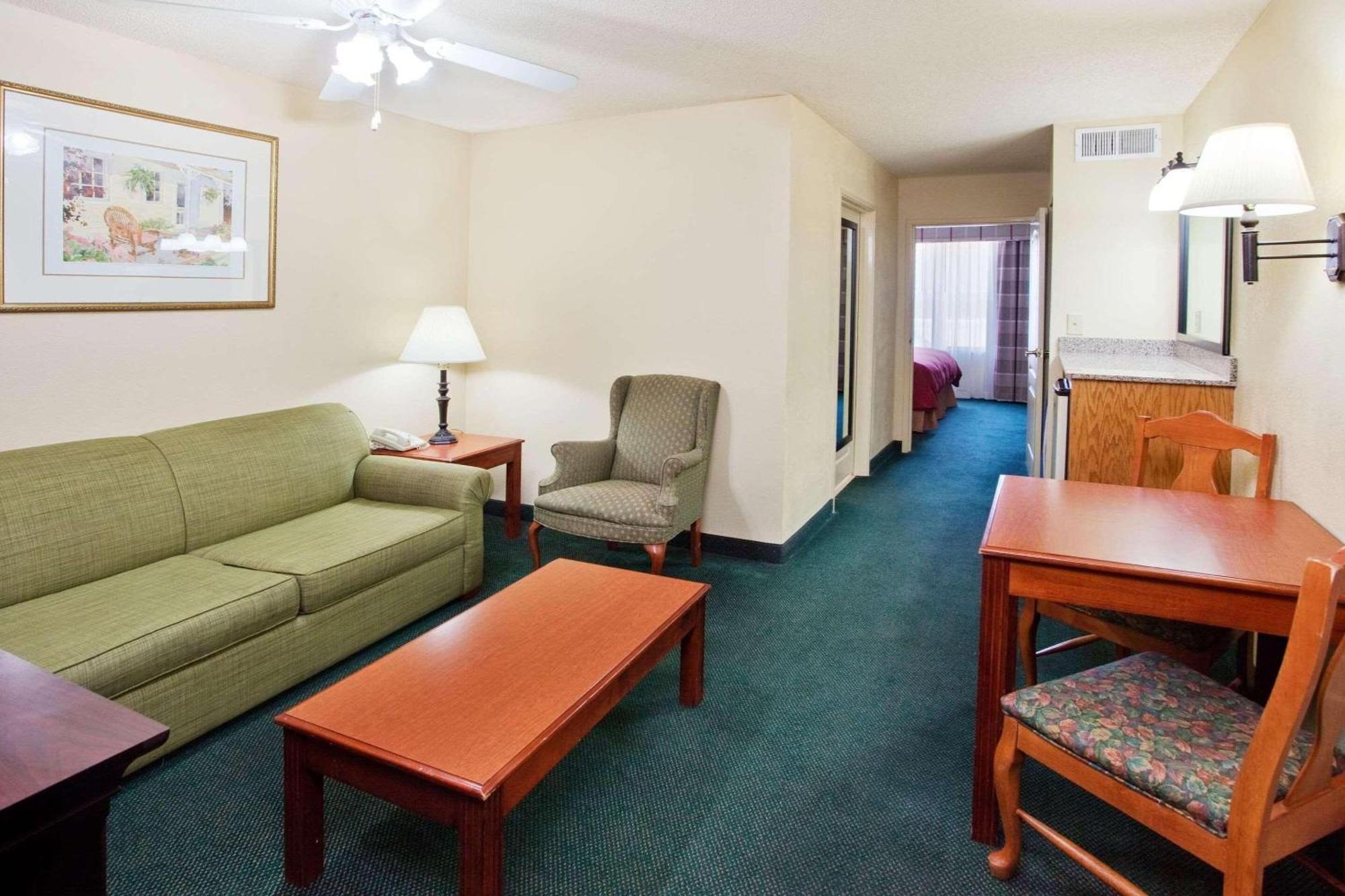 Country Inn & Suites By Radisson, Hiram, Ga Esterno foto